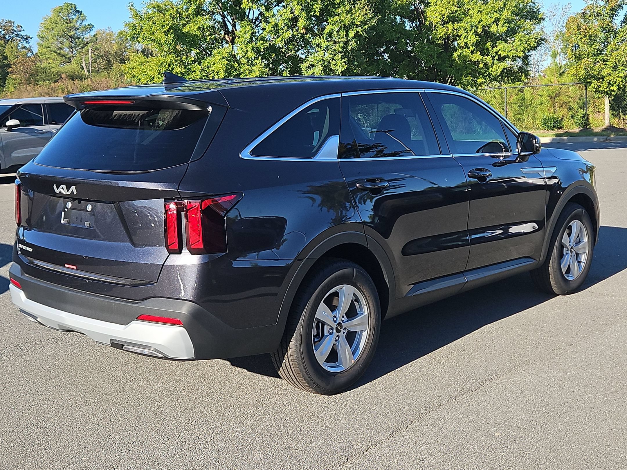 New 2026 Kia Sorento LX FWD image 7