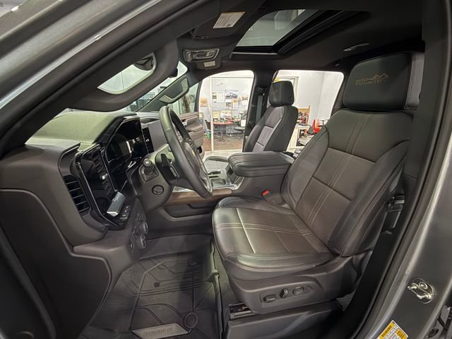 Certified 2025 Chevrolet Silverado 1500 High Country w/ High Country Premium Package image 11