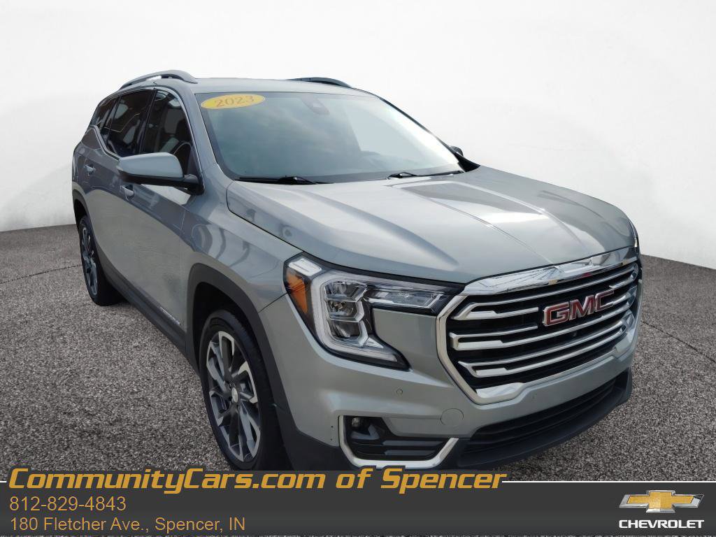 Used 2023 GMC Terrain SLT w/ Tech Package image 1