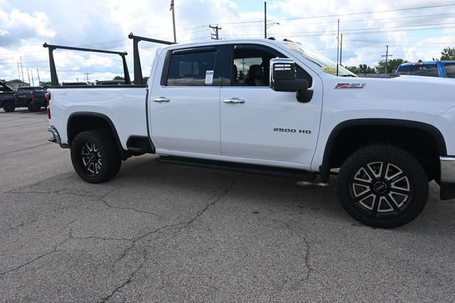 Used 2021 Chevrolet Silverado 2500 LTZ w/ LTZ Premium Package AWD/4WD image 8