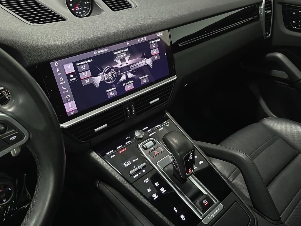 Certified 2021 Porsche Cayenne Coupe AWD/4WD image 15