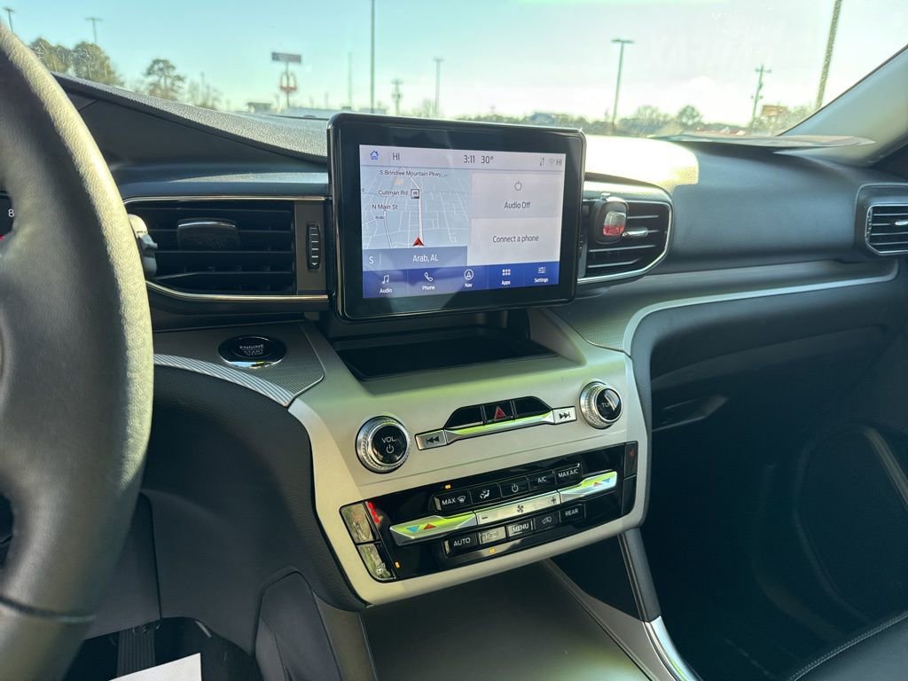 Used 2024 Ford Explorer XLT w/ Equipment Group 202A image 20