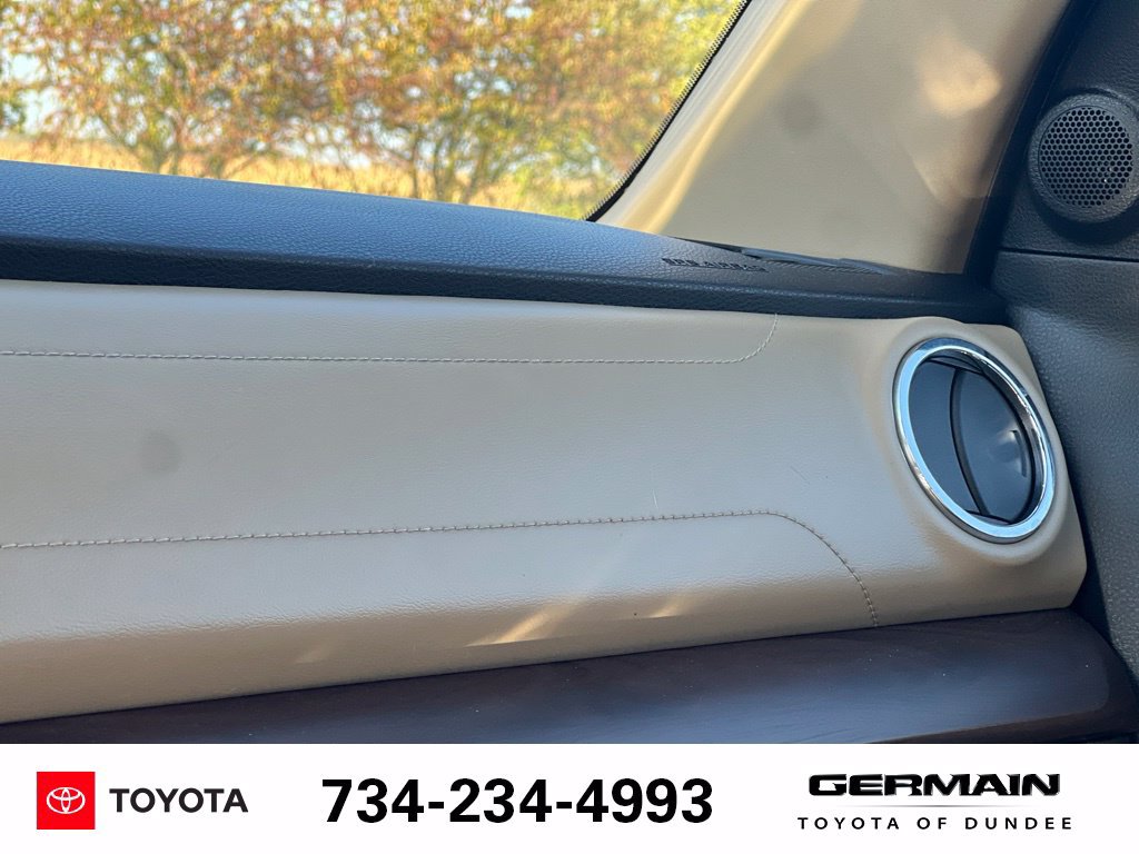 Used 2020 Toyota Tundra Limited w/ Limited Premium Package AWD/4WD image 20