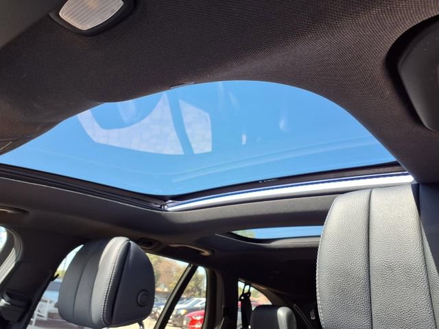 Used 2017 Mercedes-Benz E 400 4MATIC Wagon image 28