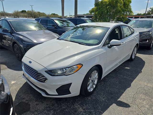 Used 2020 Ford Fusion SE image 27