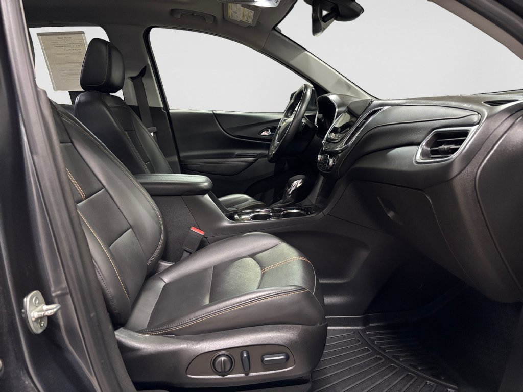 Used 2022 Chevrolet Equinox Premier AWD/4WD image 15