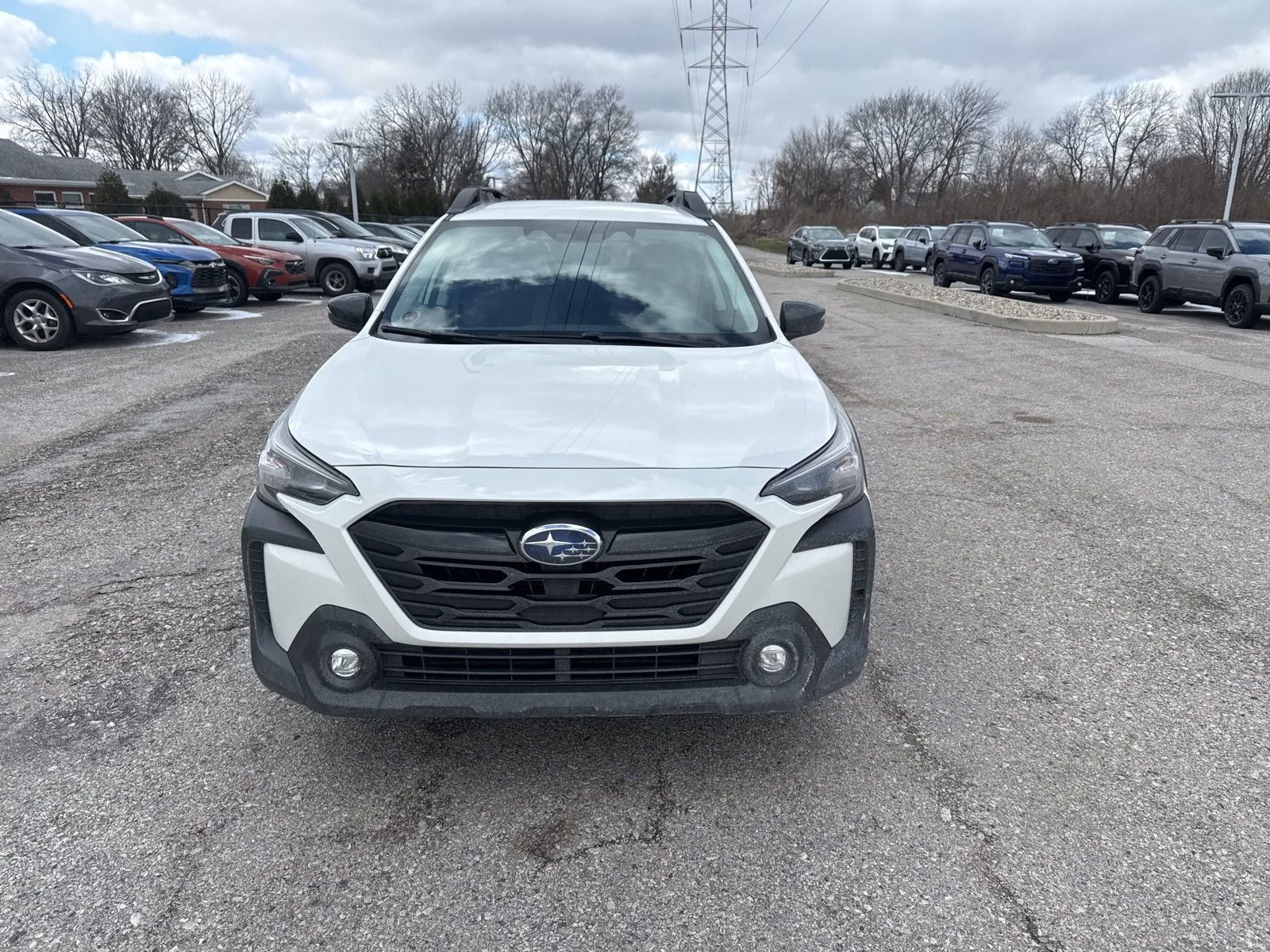 Used 2023 Subaru Outback Onyx Edition image 5