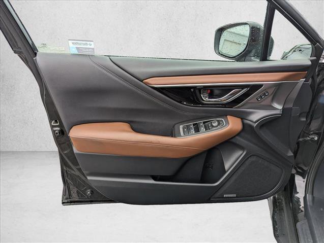 Used 2022 Subaru Outback Touring w/ Popular Package #2 image 20