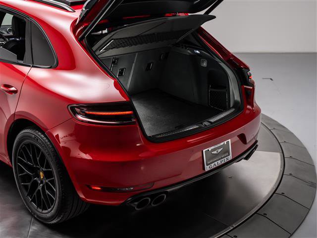 Used 2017 Porsche Macan GTS AWD/4WD image 32