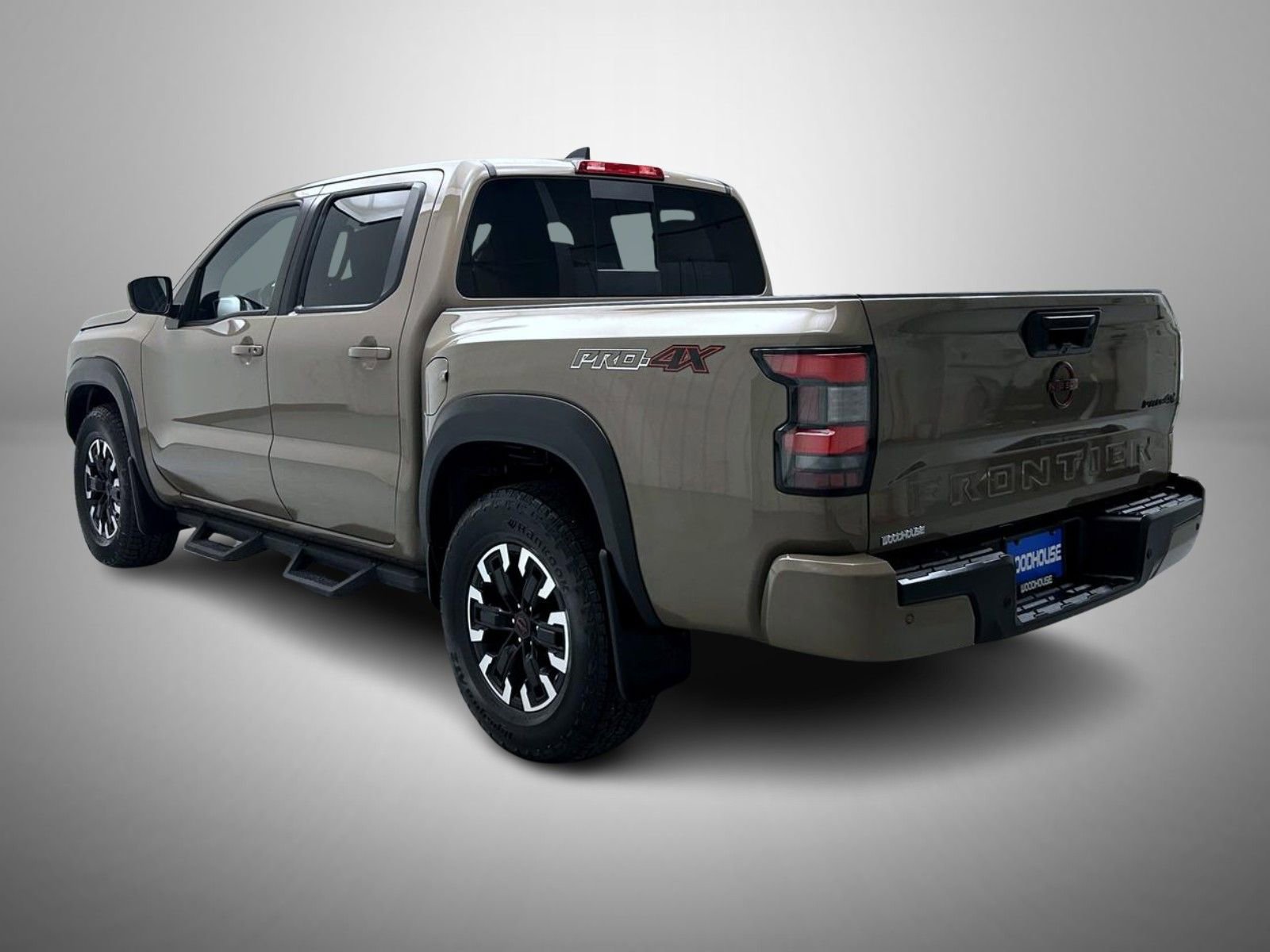 Used 2024 Nissan Frontier PRO-4X w/ Technology Package image 7