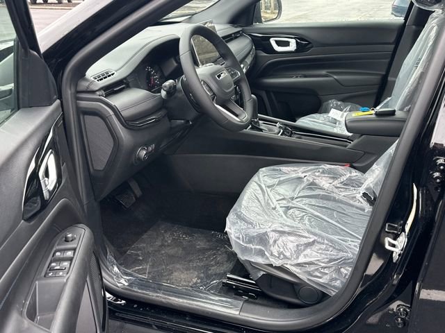 New 2026 Jeep Compass Latitude image 10