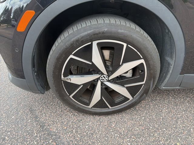 Used 2023 Volkswagen ID.4 Pro S AWD/4WD image 8