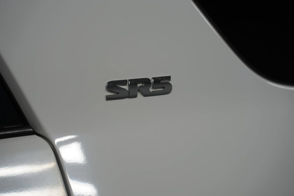 Certified 2019 Toyota 4Runner SR5 AWD/4WD image 11