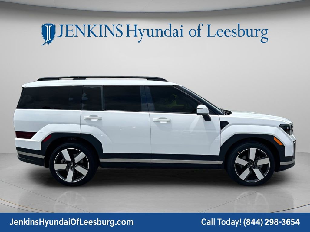 Certified 2024 Hyundai Santa Fe Limited FWD image 3