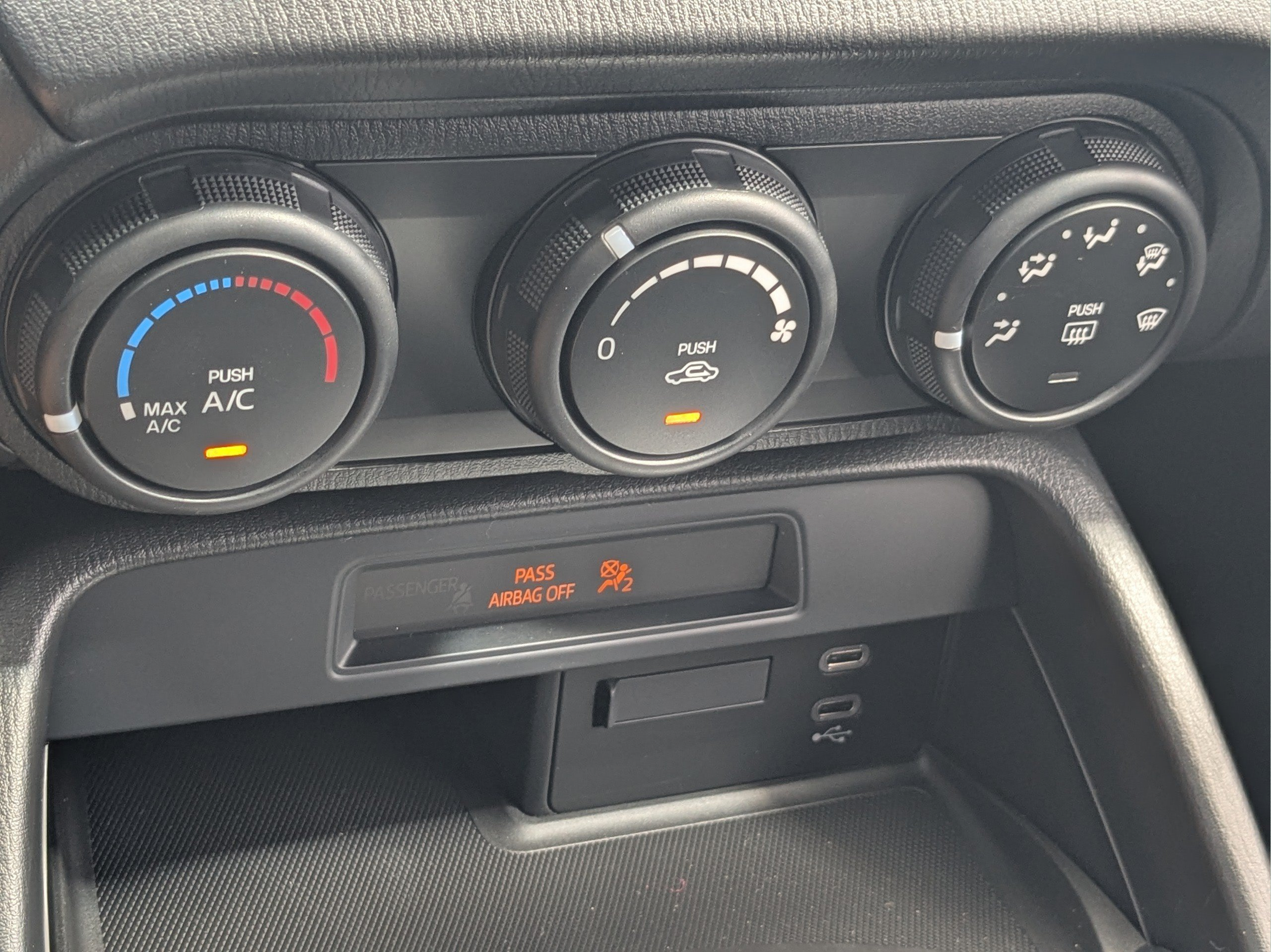 New 2026 MAZDA MX-5 Miata Sport w/ Interior Package RWD image 18