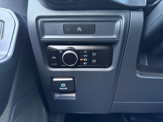 Used 2025 Ford F150 STX image 14