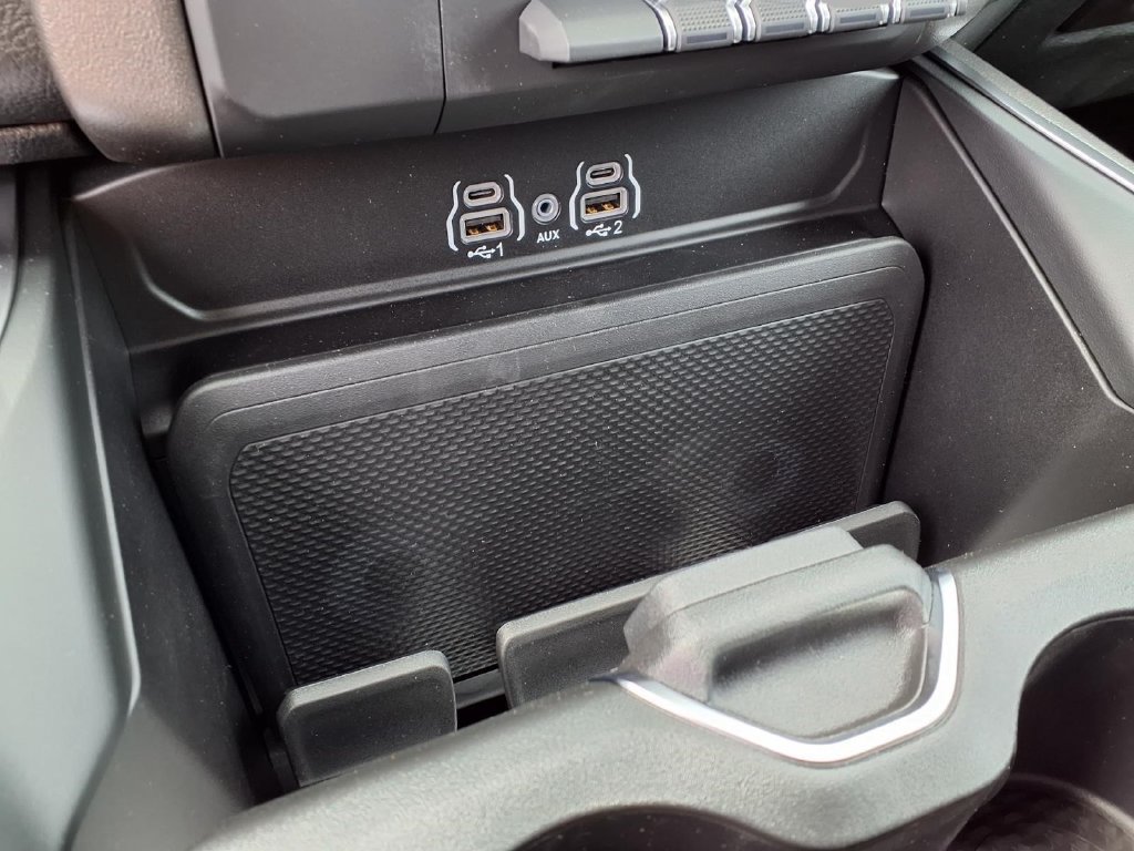 New 2026 RAM 1500 Express AWD/4WD image 10