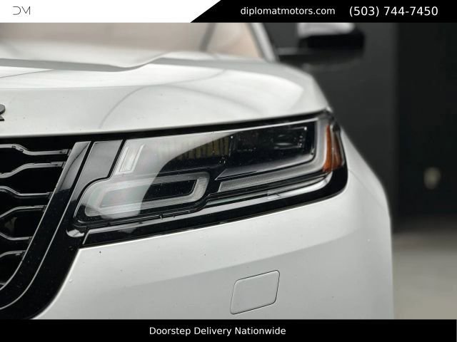 Used 2018 Land Rover Range Rover Velar R-Dynamic SE AWD/4WD image 13