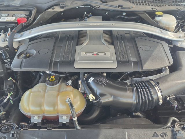 Used 2020 Ford Mustang GT Premium RWD image 21