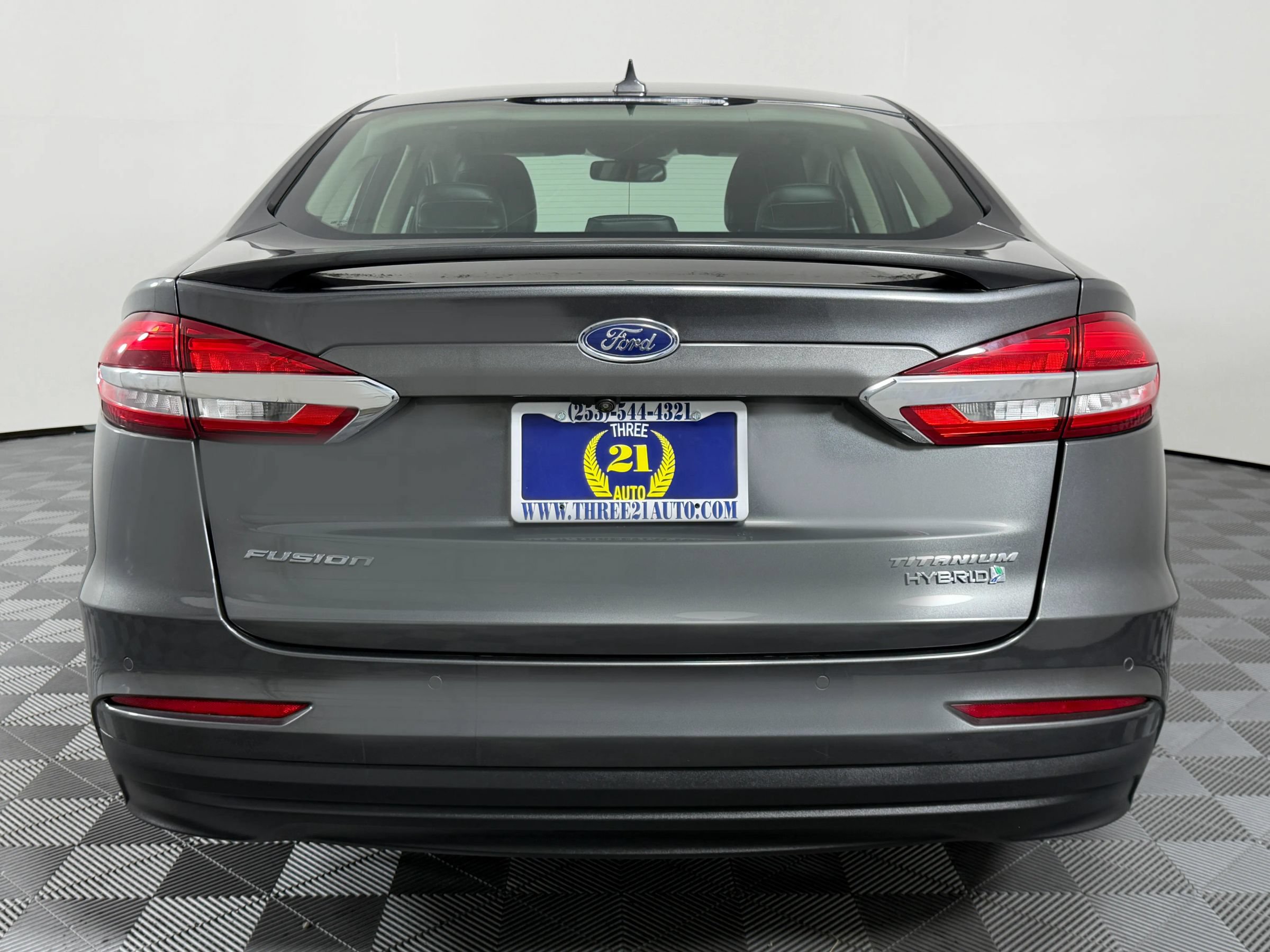Used 2019 Ford Fusion Titanium FWD image 9
