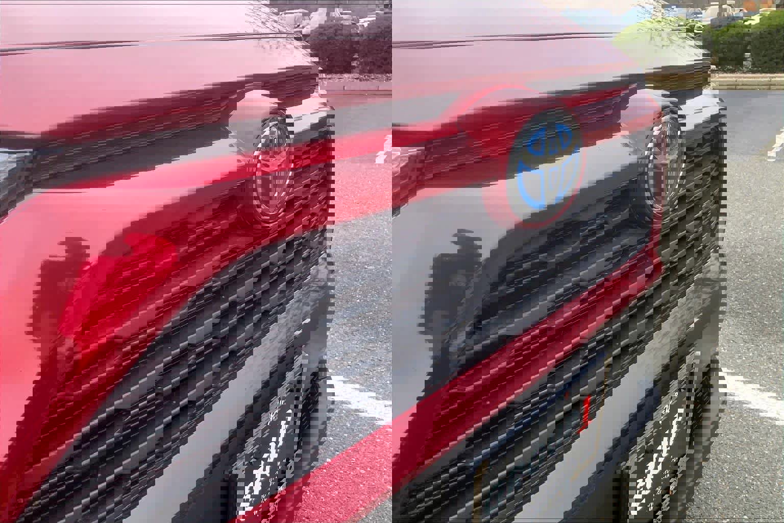 Used 2021 Toyota RAV4 LE image 30