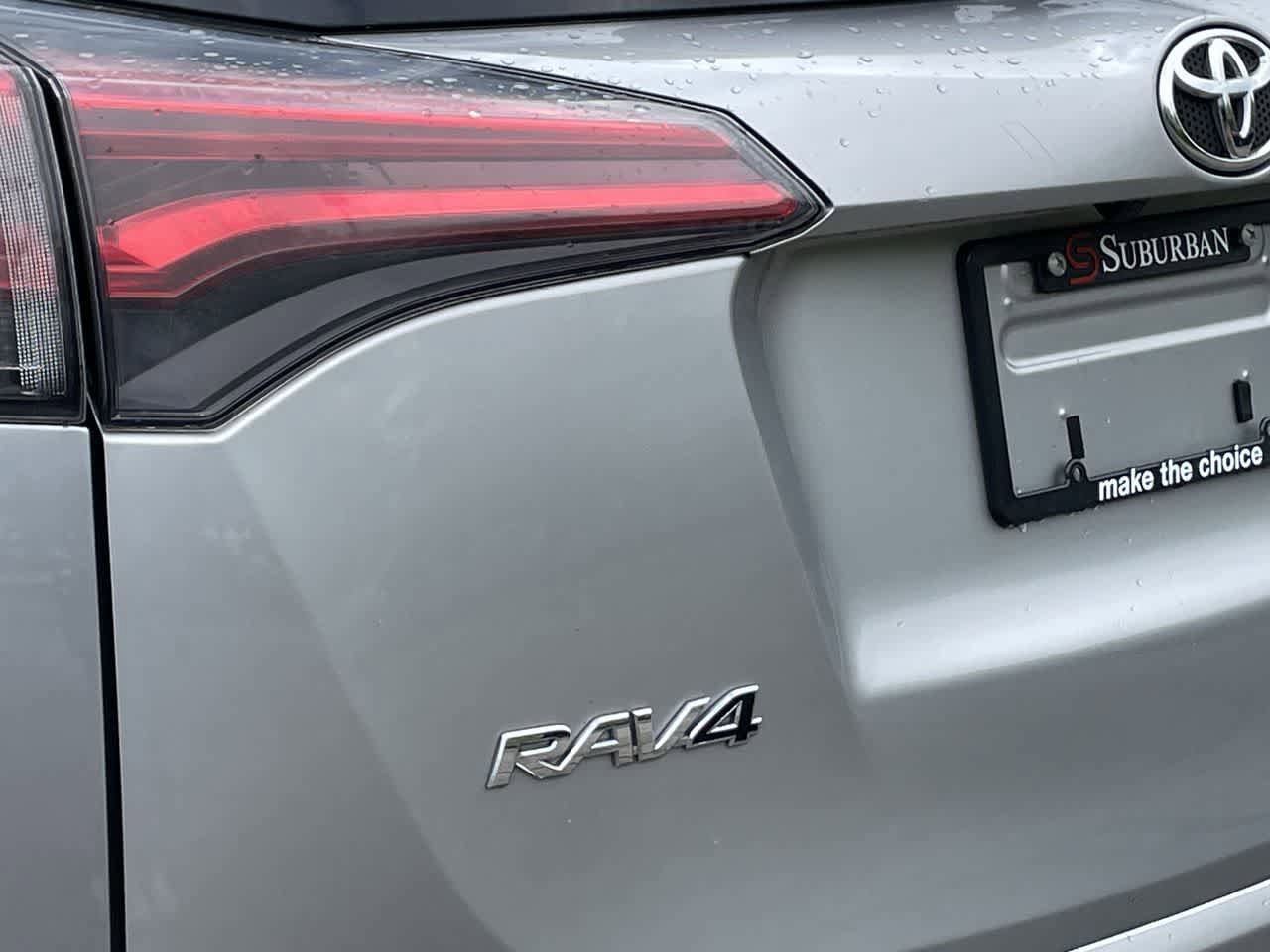 Used 2018 Toyota RAV4 XLE FWD image 36