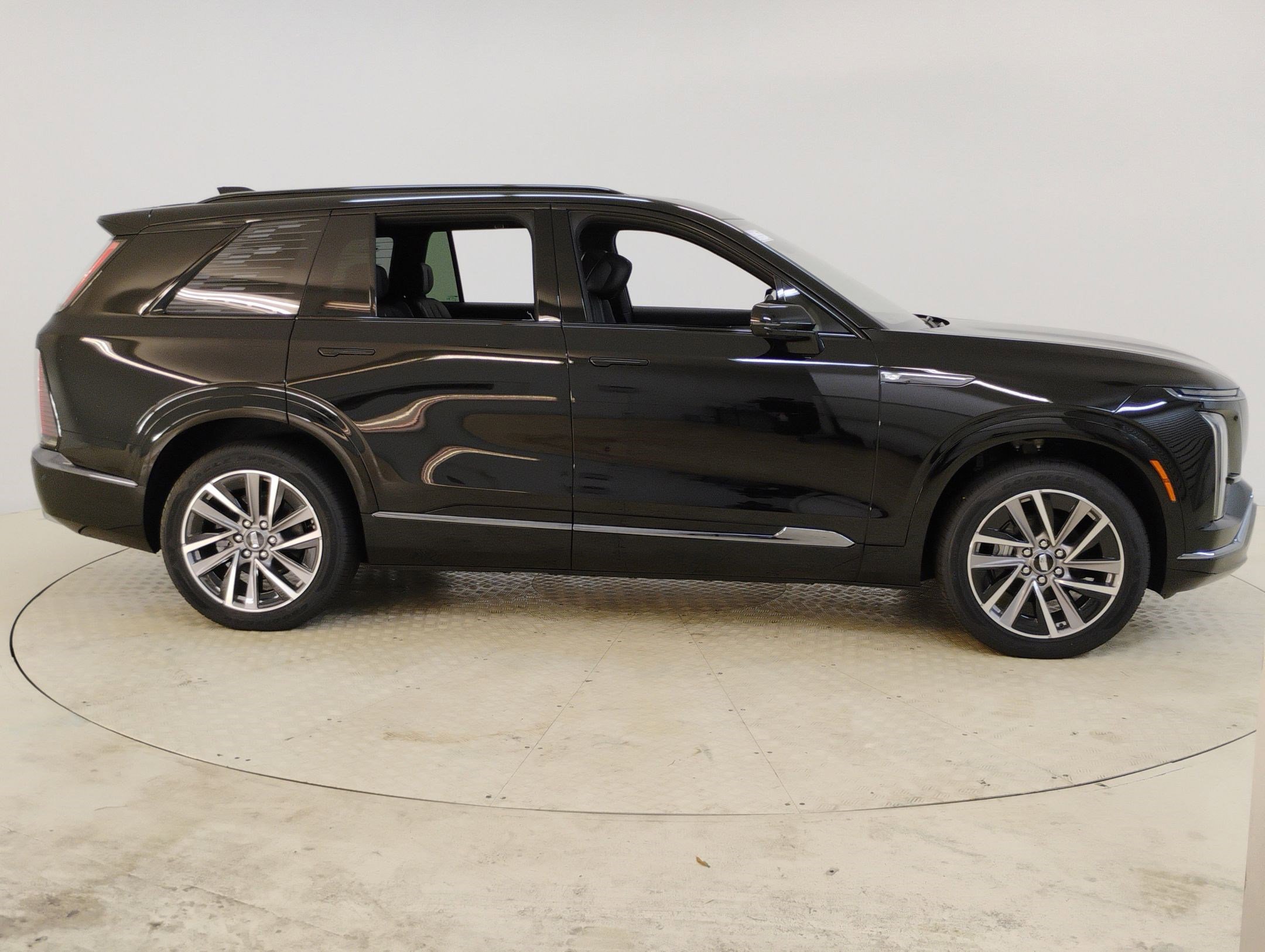 New 2026 Cadillac Vistiq Sport w/ LPO, Floor Liner Package image 8