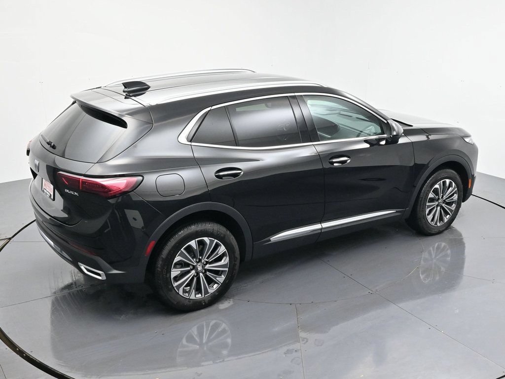 Used 2025 Buick Envision Preferred AWD/4WD image 5