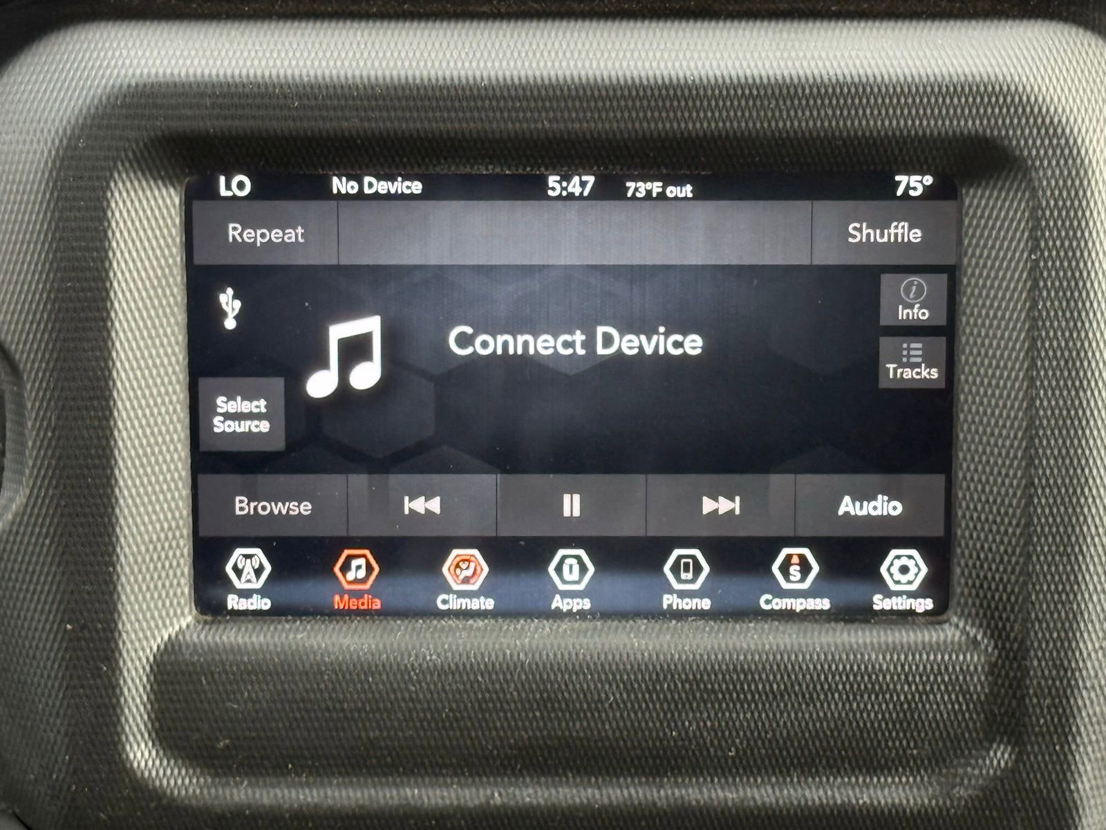 Used 2022 Jeep Gladiator Sport AWD/4WD image 19