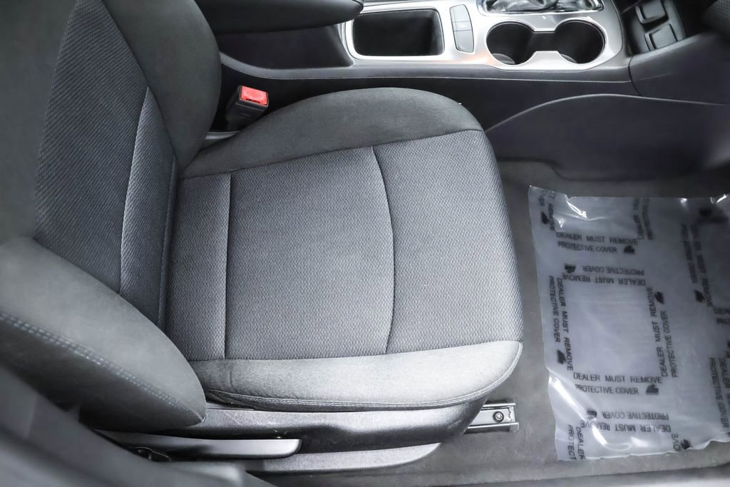 Used 2017 Chevrolet Cruze LT image 27