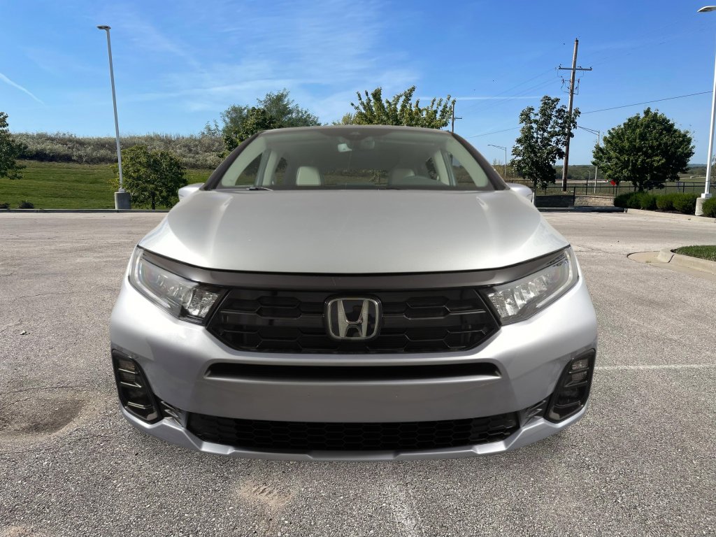 New 2026 Honda Odyssey Elite image 6
