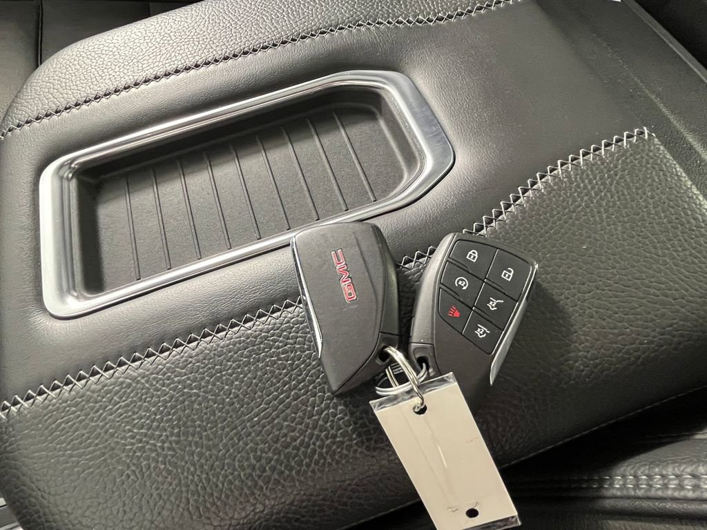 Used 2022 GMC Yukon Denali w/ Max Trailering Package image 32