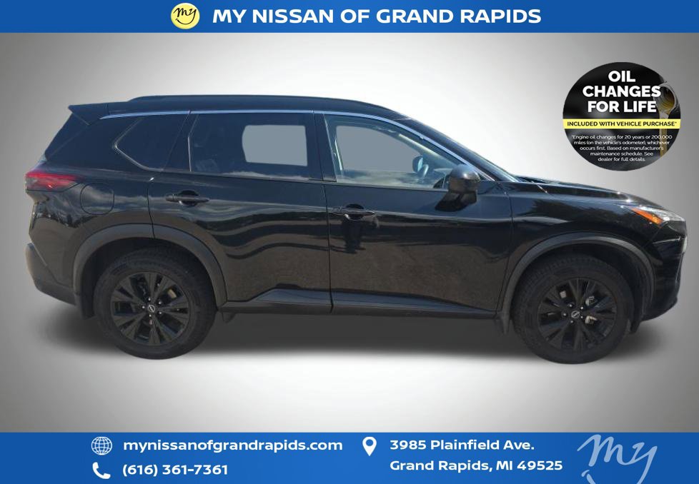 Used 2023 Nissan Rogue SV w/ SV Premium B Package AWD/4WD image 3
