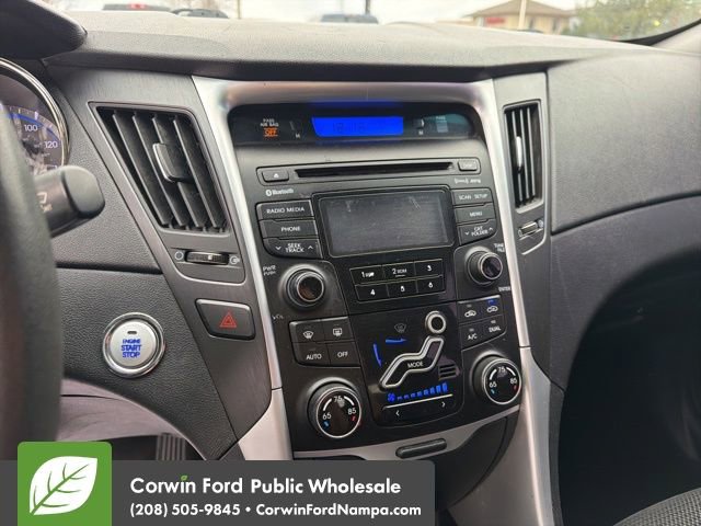 Used 2013 Hyundai Sonata SE image 18