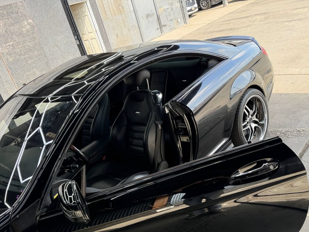 Used 2012 Mercedes-Benz CL 63 AMG image 31