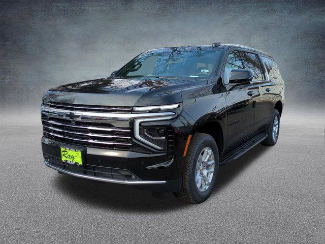 New 2026 Chevrolet Suburban LT image 8