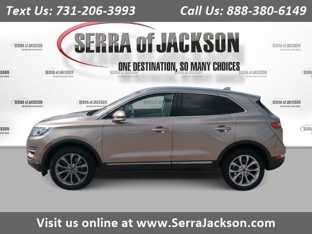 Used 2018 Lincoln MKC Select w/ Select Plus Package AWD/4WD image 1