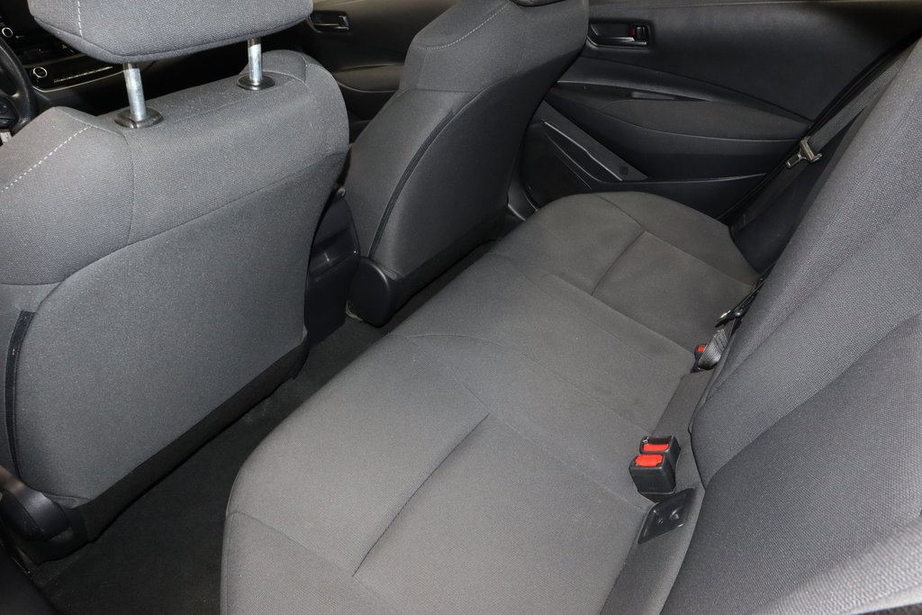 Used 2022 Toyota Corolla LE image 21
