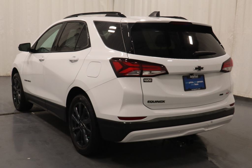 Used 2022 Chevrolet Equinox RS w/ RS Leather Package AWD/4WD image 8