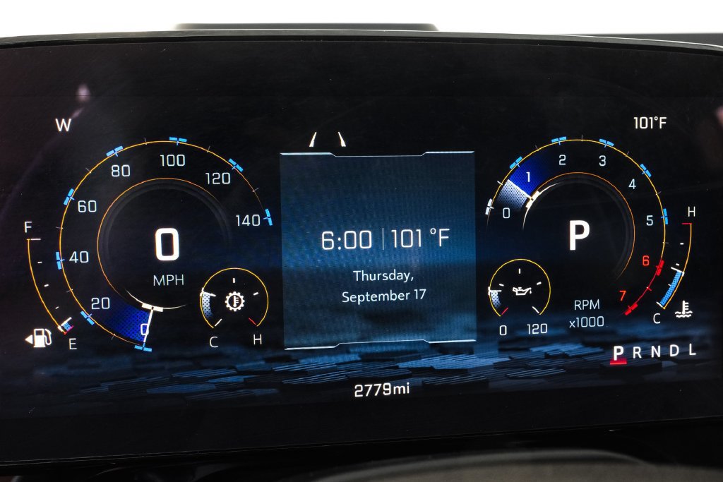 Used 2026 Chevrolet Suburban Premier RWD image 15