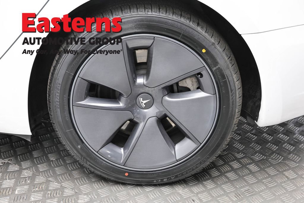 Used 2023 Tesla Model 3 Standard Range RWD image 8