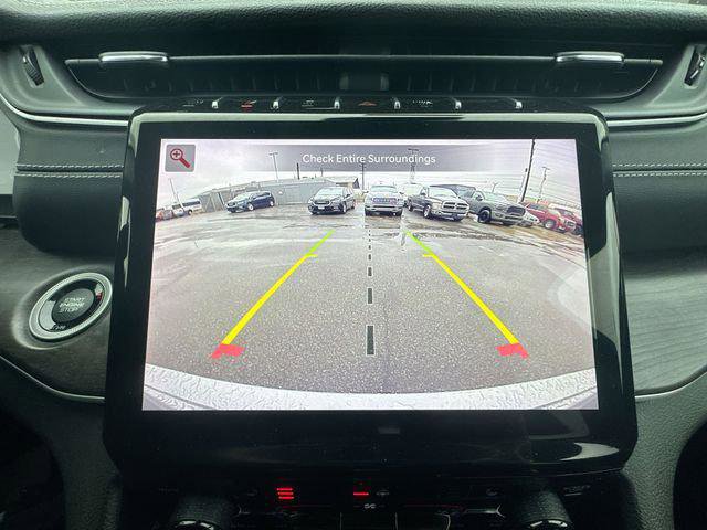 Certified 2023 Jeep Grand Cherokee Limited AWD/4WD image 19