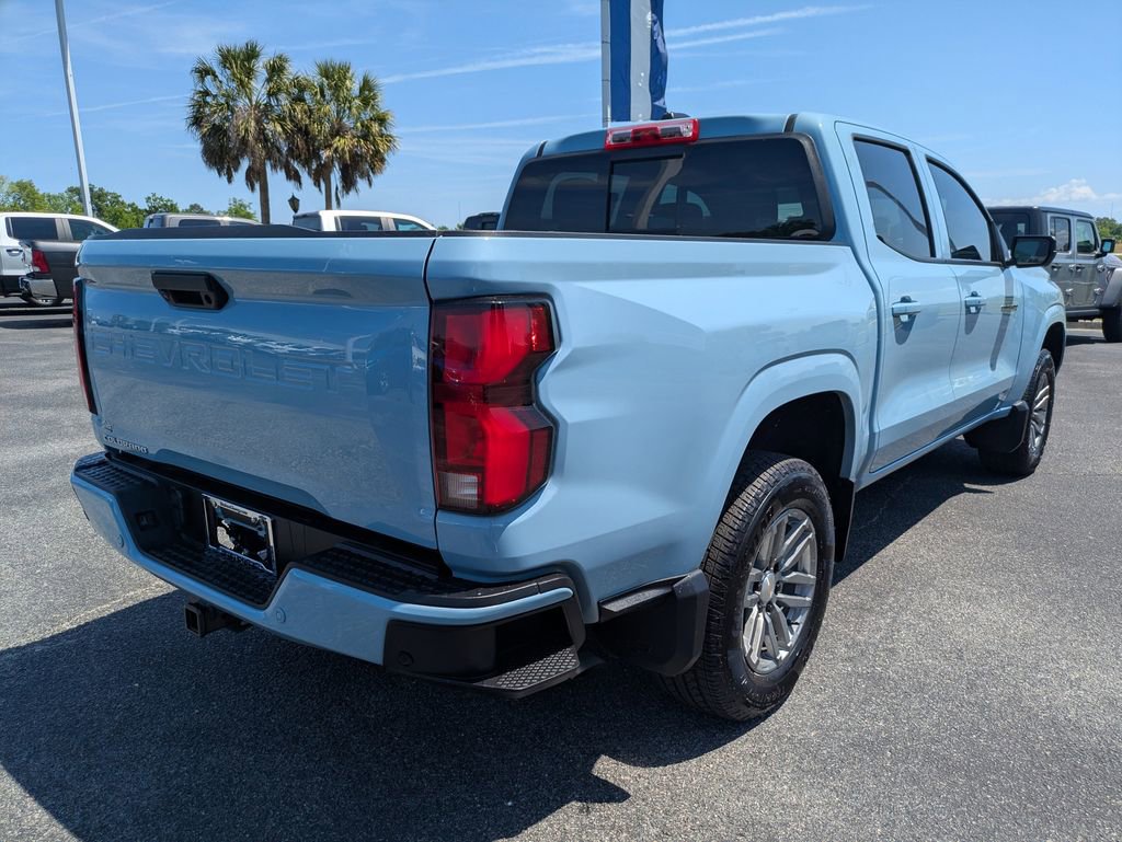 Used 2025 Chevrolet Colorado LT w/ LT Convenience Package RWD image 16
