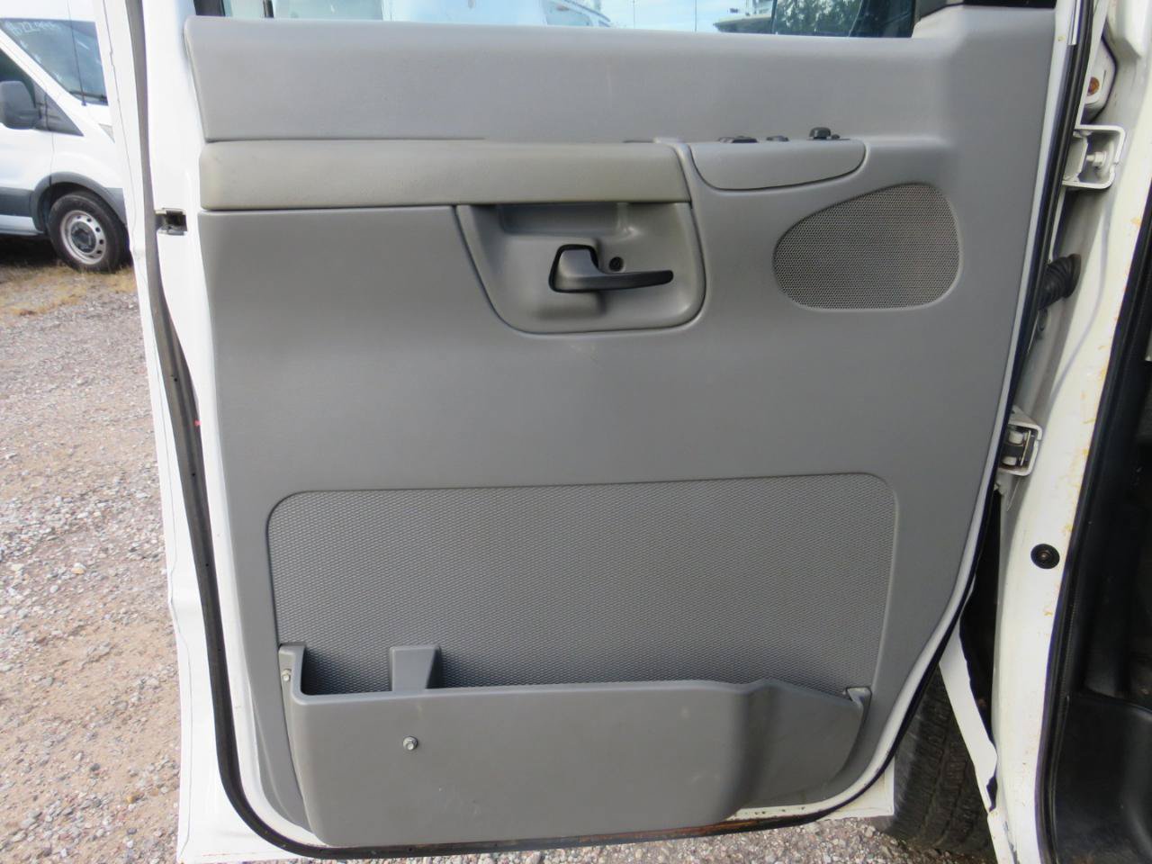 Used 2012 Ford E-250 and Econoline 250 w/ Commercial Cargo Van Pkg RWD image 9