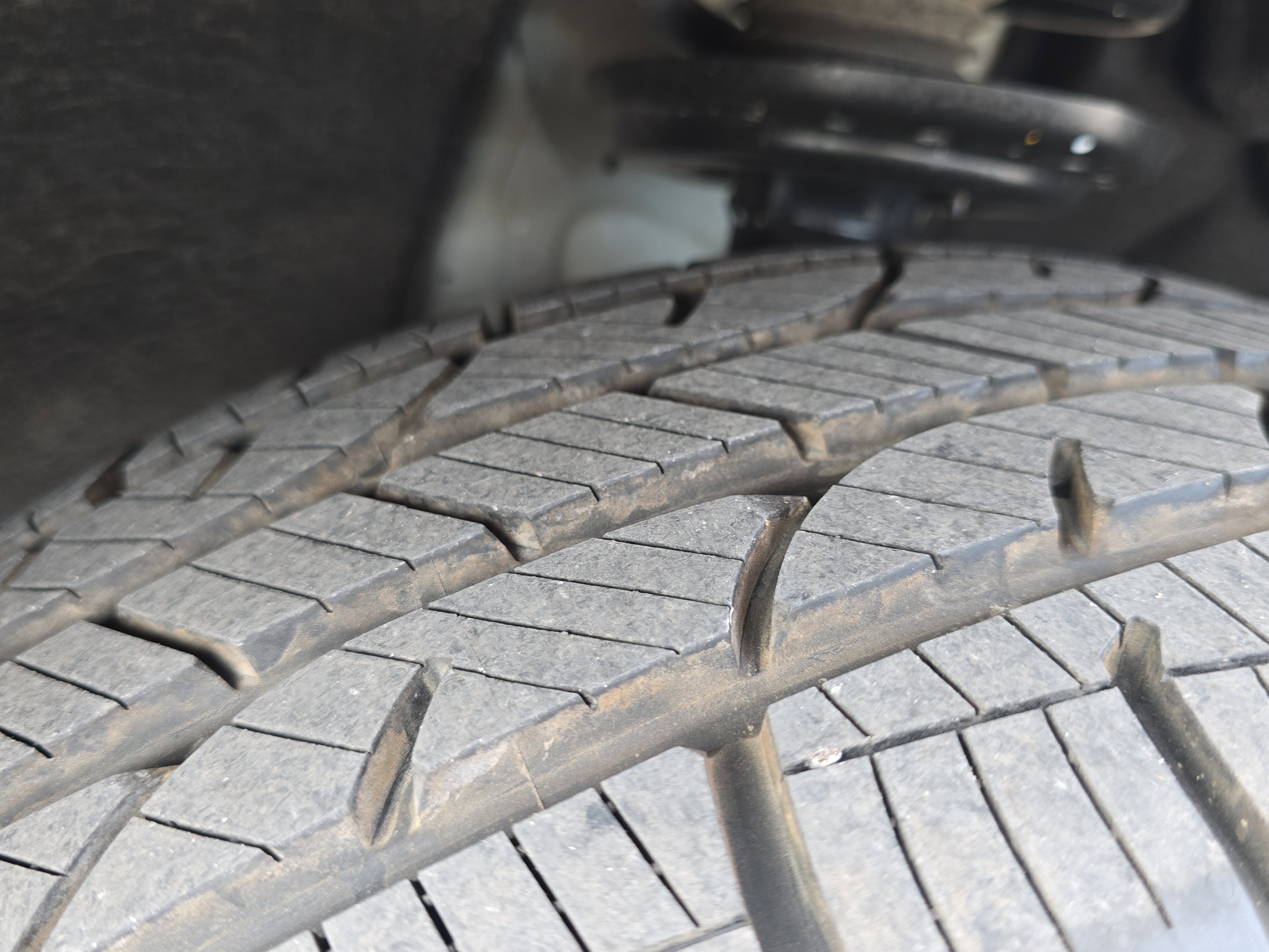 Used 2023 Chevrolet Traverse LT image 11