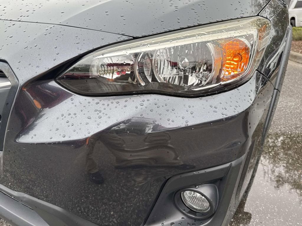 Used 2018 Subaru Crosstrek 2.0i Premium w/ Eyesight System image 10