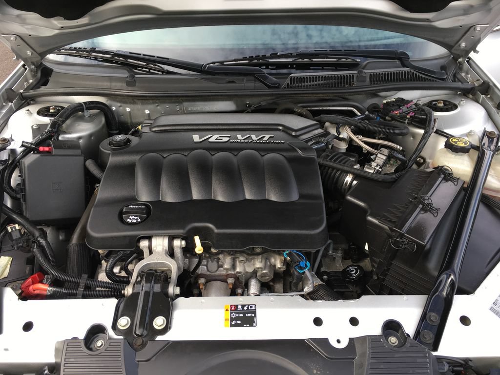 Used 2014 Chevrolet Impala LT FWD image 13