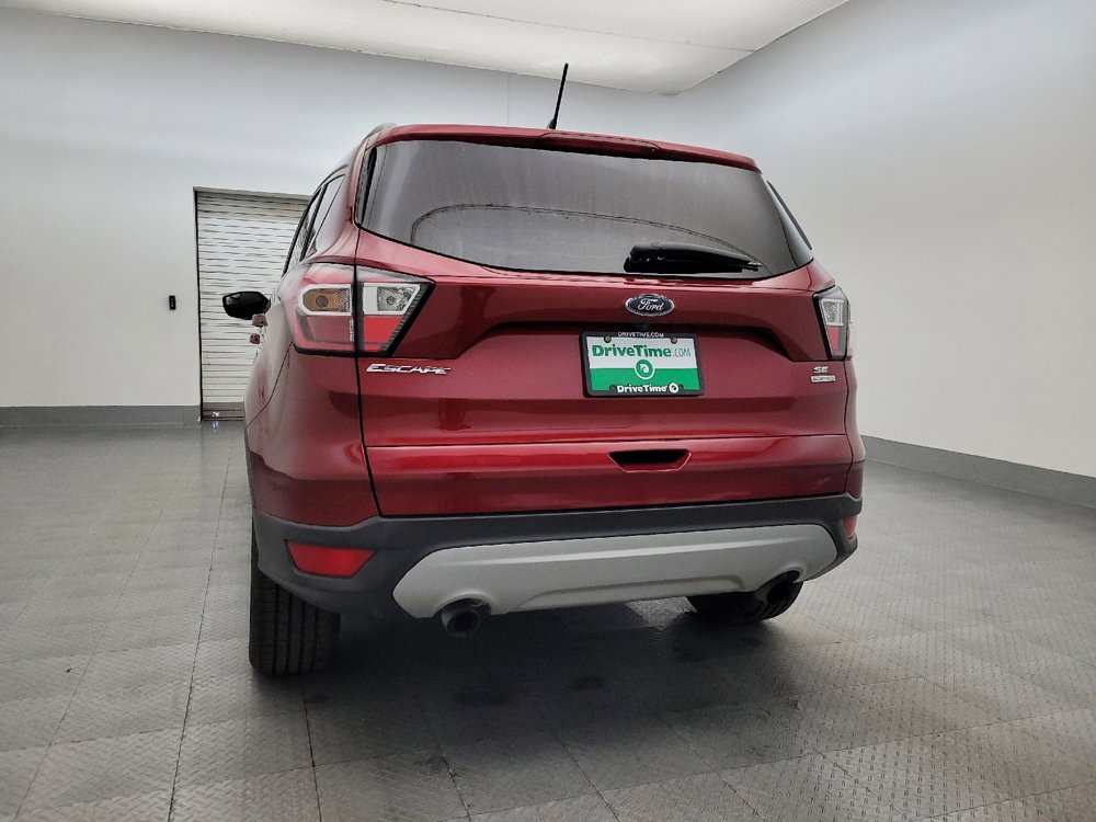 Used 2018 Ford Escape SE w/ SE Sync 3 Package image 6