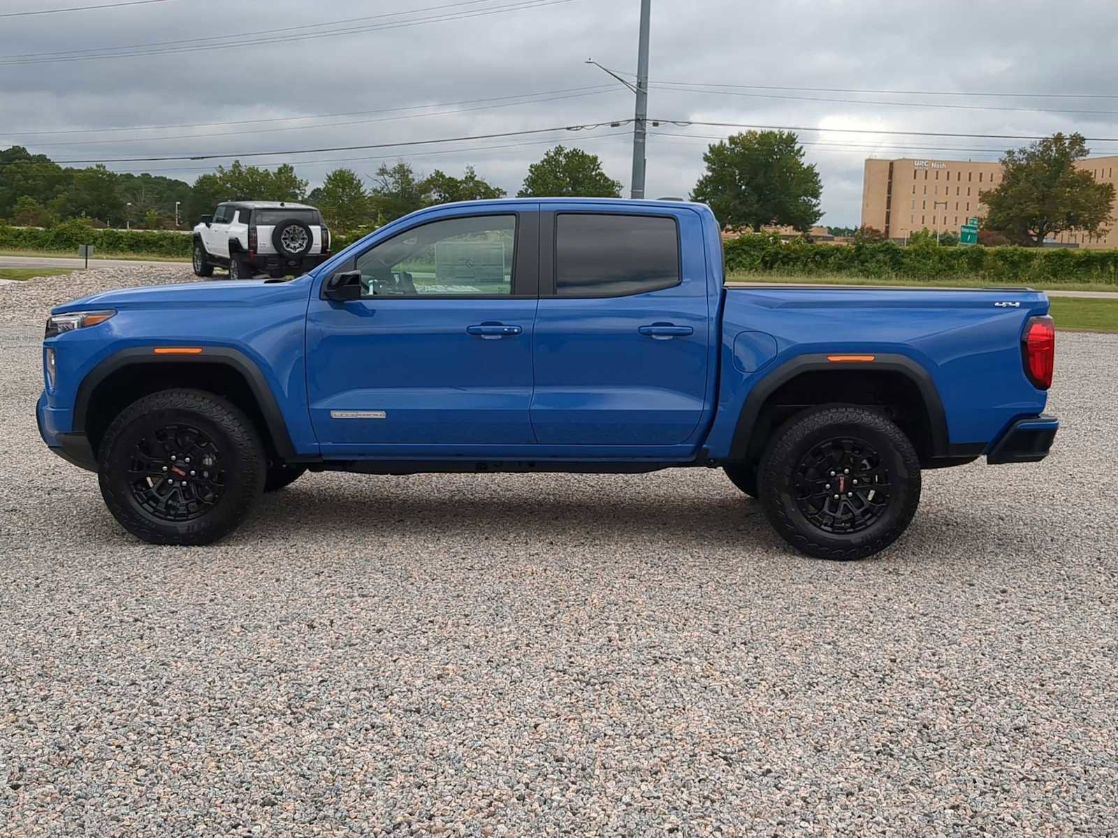 New 2026 GMC Canyon Elevation w/ Convenience Package image 5