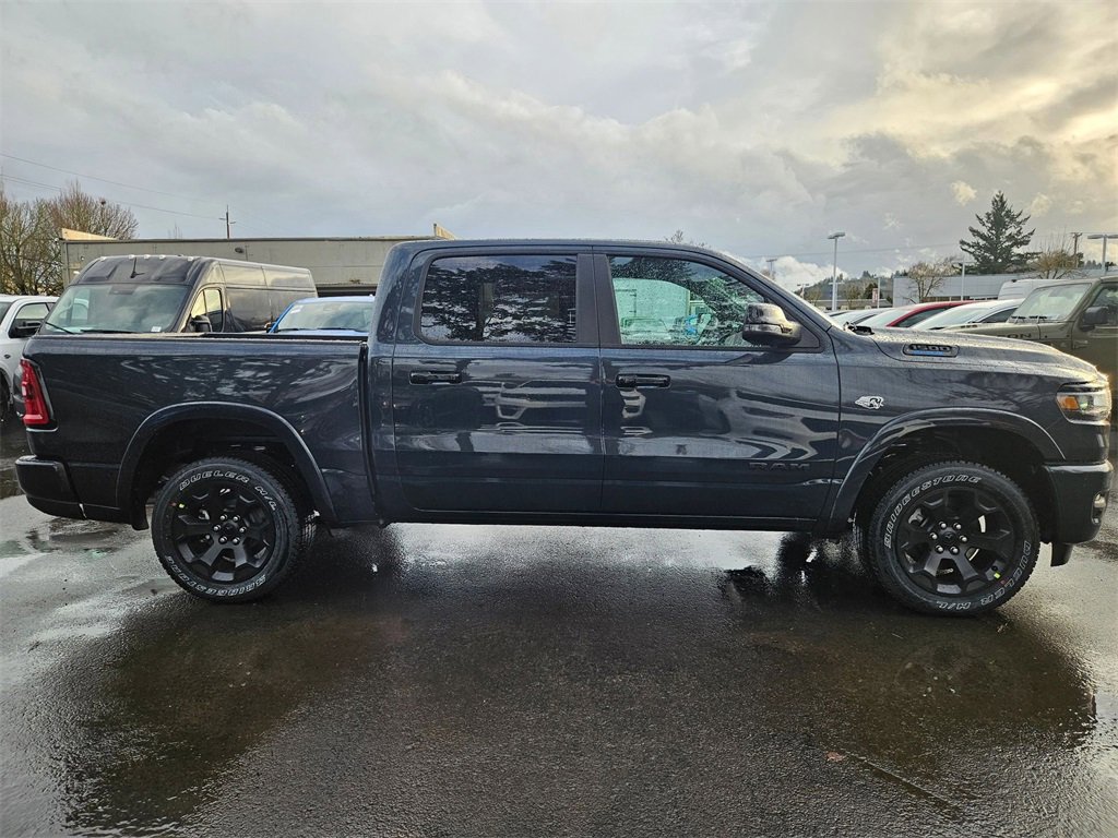New 2026 RAM 1500 4x4 Crew Cab image 8
